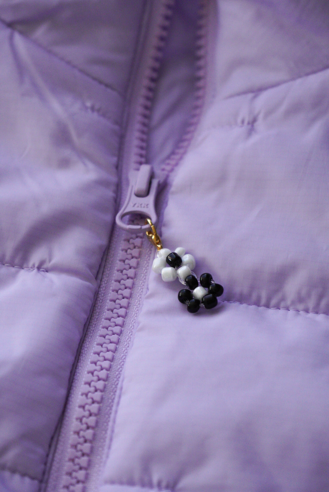 Custom Beaded Flower Zipper Pulls
